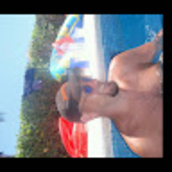 Meet your Posher, Andrew - Picture 1 of 1